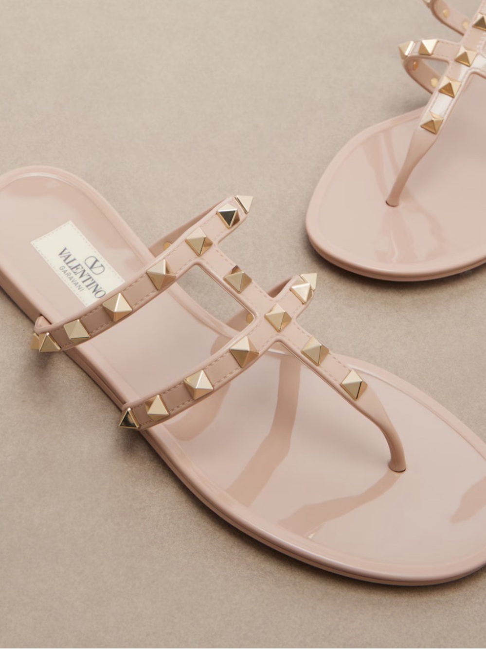 Valentino Garavani
Rockstud PVC thong sandals